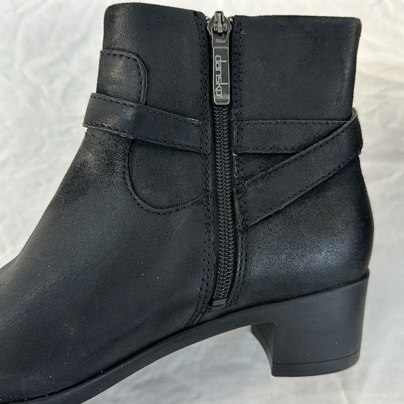 NIB Dansko “Cagney” Burnished Suede Heeled Booties - Picture 4 of 11